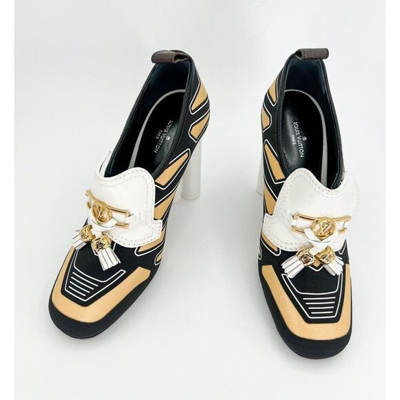 NWOT LOUIS VUITTON Spring/Summer Runway LV Logo Swift Heeled Loafers Size EU36 - Picture 5 of 15
